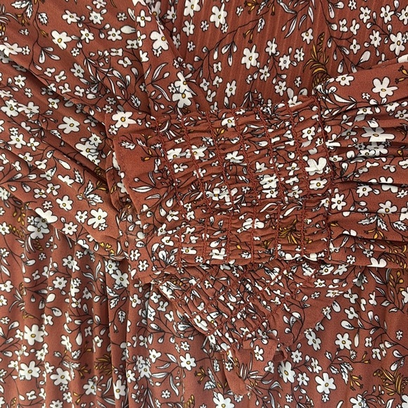 Max Studio Blouse - Picture 3 of 3